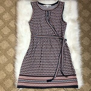 Max studio pattern faux wrap dress size medium